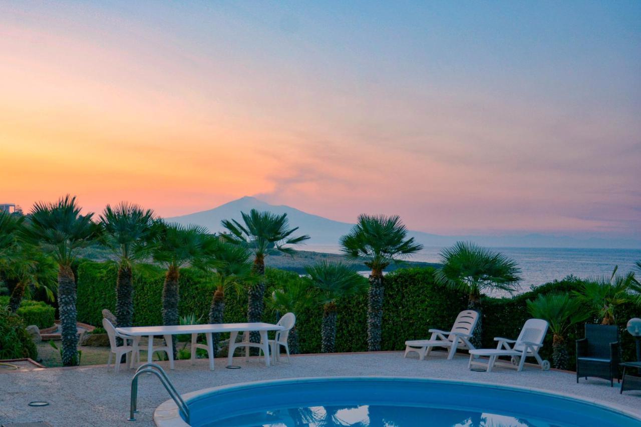 아우구스타 La Casa In Riva Al Mare 빌라 외부 사진