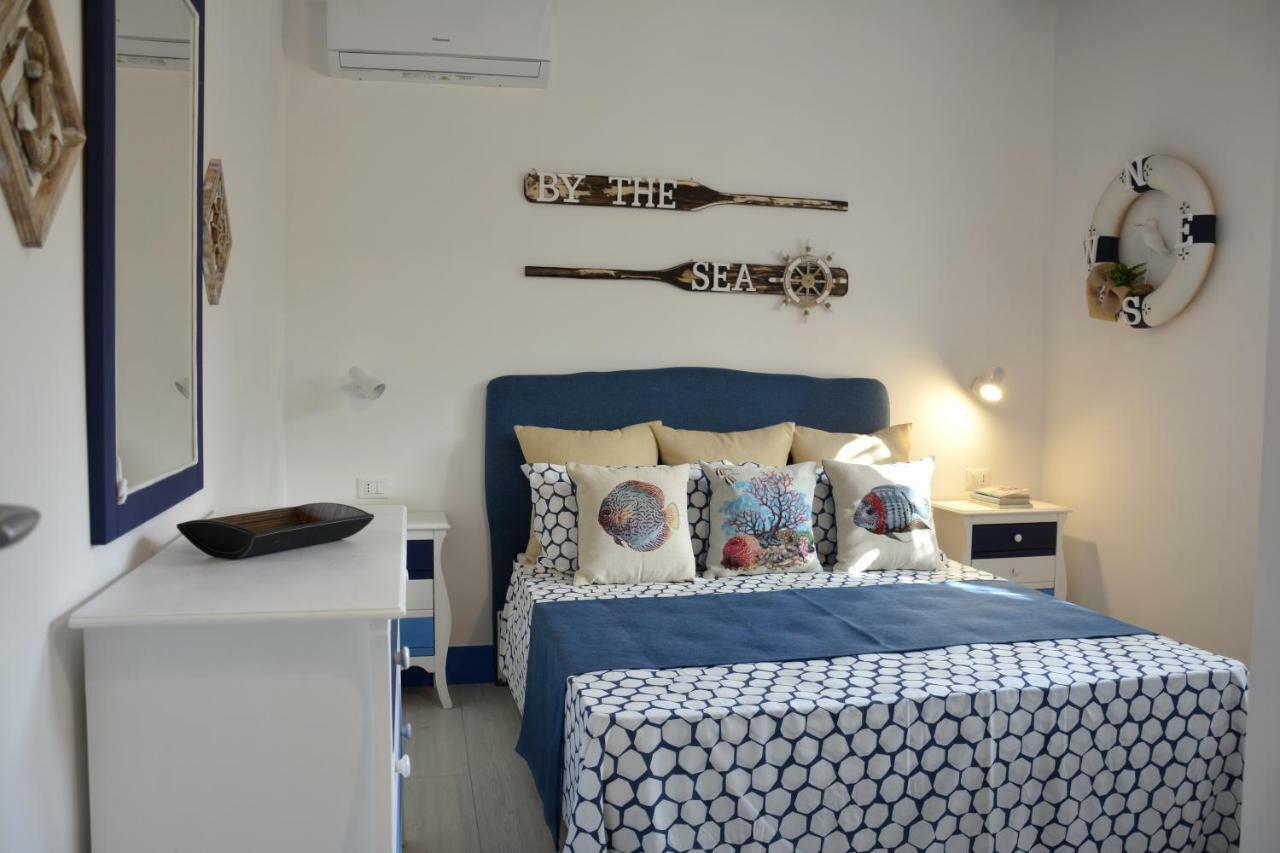 아우구스타 La Casa In Riva Al Mare 빌라 외부 사진