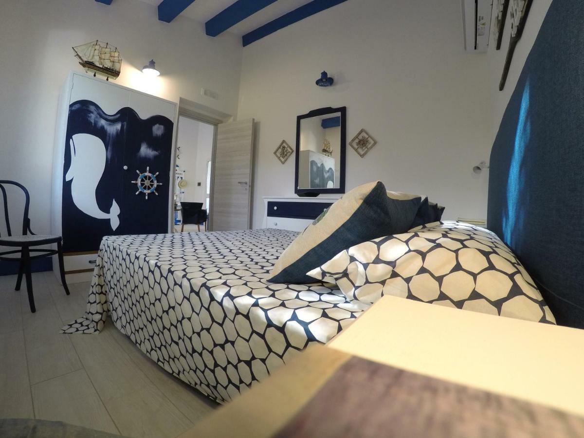 아우구스타 La Casa In Riva Al Mare 빌라 외부 사진